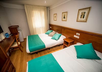 Habitación doble del Hotel Alba en Soria